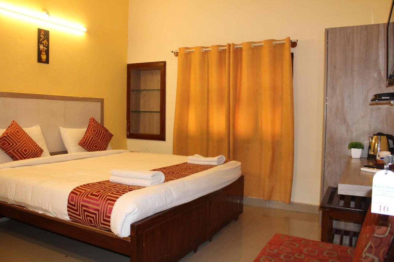 מייזור Kaveri Hotel Bed & Breakfast מראה חיצוני תמונה