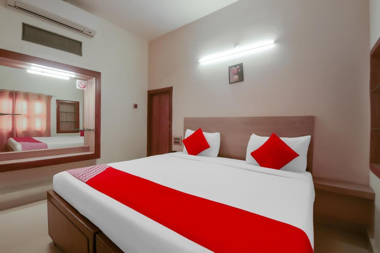 מייזור Kaveri Hotel Bed & Breakfast מראה חיצוני תמונה