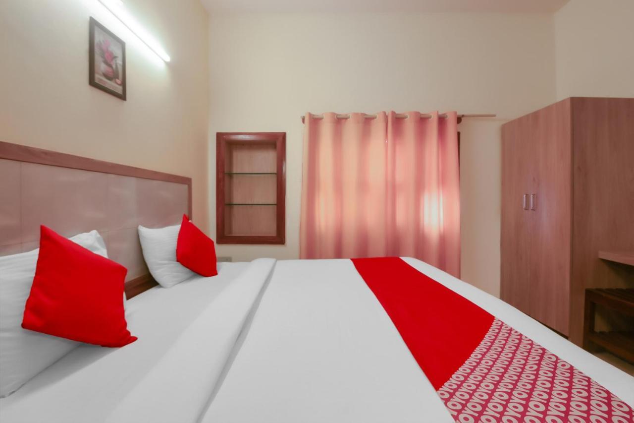 מייזור Kaveri Hotel Bed & Breakfast מראה חיצוני תמונה
